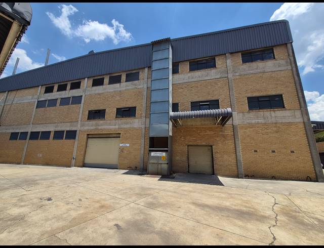 7,500M² WAREHOUSE FOR SALE IN BENROSE